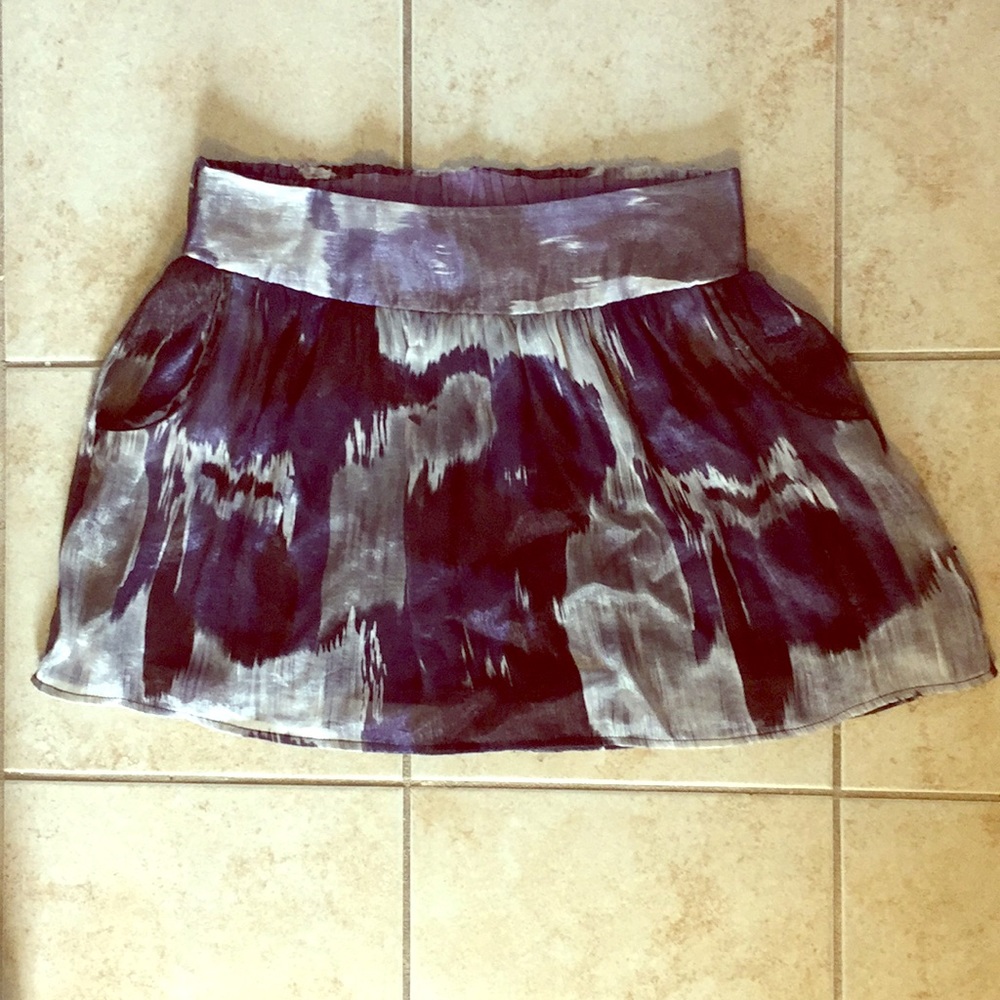 Skirt with pockets!